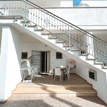 Casa Dell'abate * קסלבטה